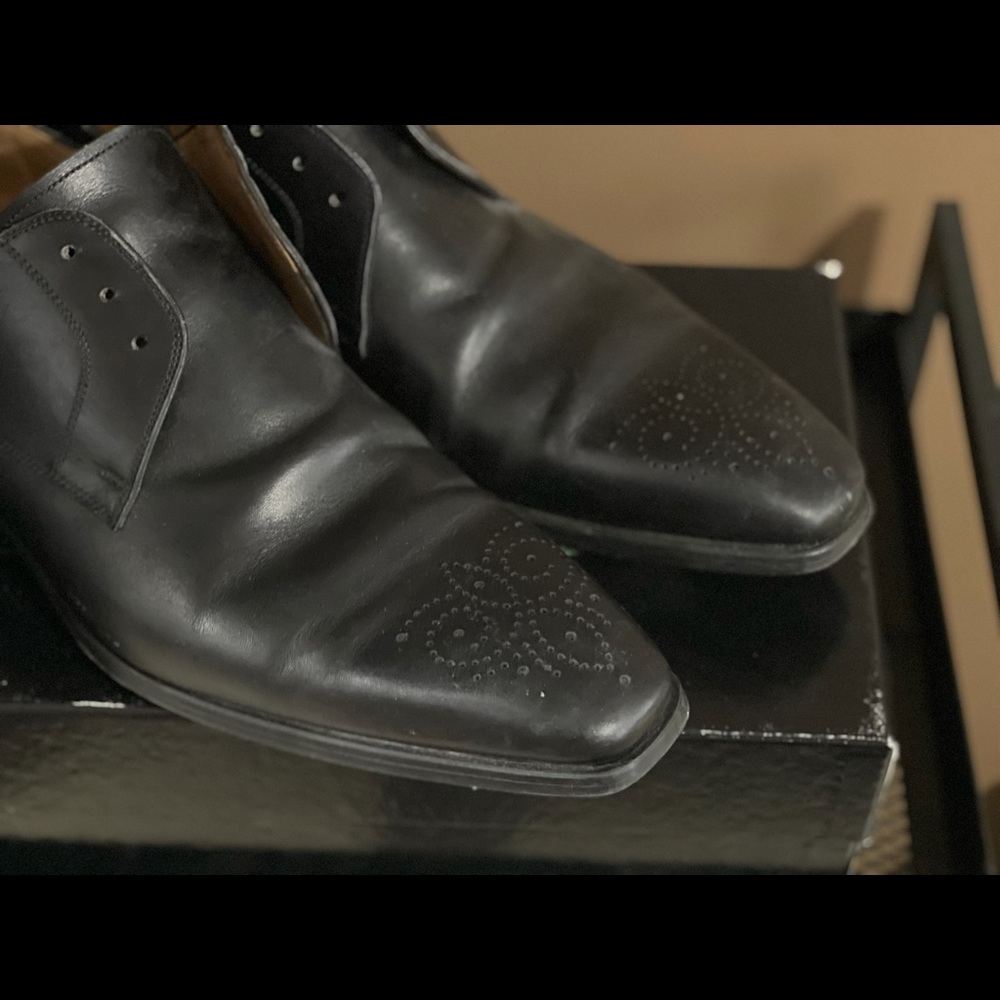 Magnanni Men’s Black Dress Shoes